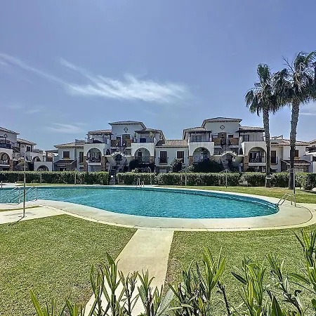 Vvr Bajo 3 Con Jardin Y Piscinas *
